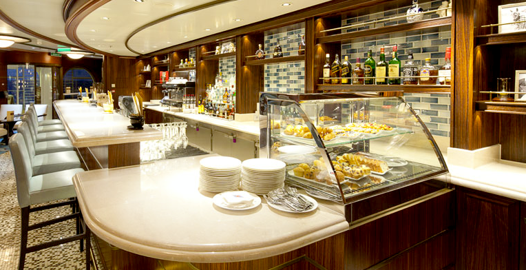 Interior - Café Bar- Disney Dream