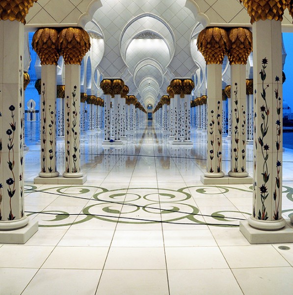 Sheikh Zayed bin Sultan al Nahyan Mosque_Speirs+Major