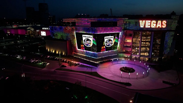 Philips Dazzles Moscow VEGAS Crocus City Shopping Center LED with LED ...