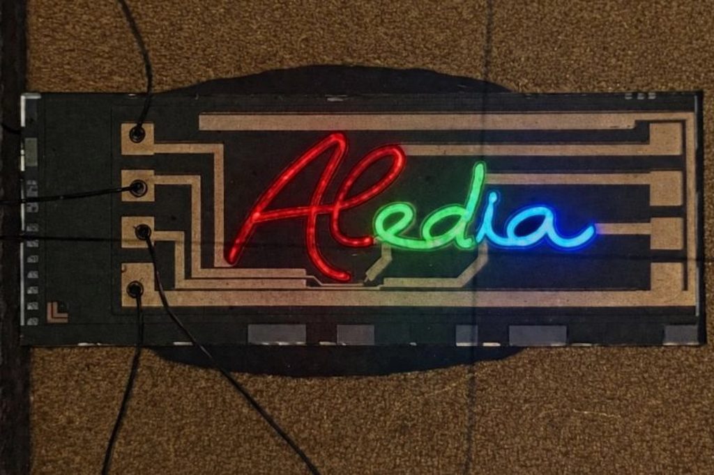 [News] MicroLED Gains Focus as Seoul Semiconductor Plans $180M AR Investment, Aledia Reports Breakthrough