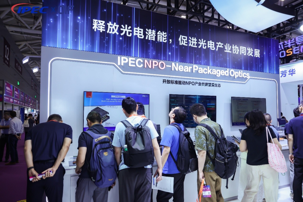 [News] Huawei Unveils 7.2Tbps Near-packaged Optics Module, Challenging NVIDIA and Broadcom’s CPO Push