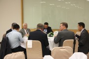 Dr. Liu eats lunch with keynote speakers during the break. 
