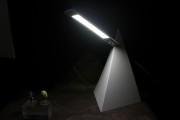 Portable task light designed by Seiji Ishida, Lightscene Inc. The lights are being manufactured in Taiwan.